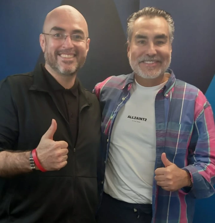 Libro Liderazgo en Acción, Nayo Escobar